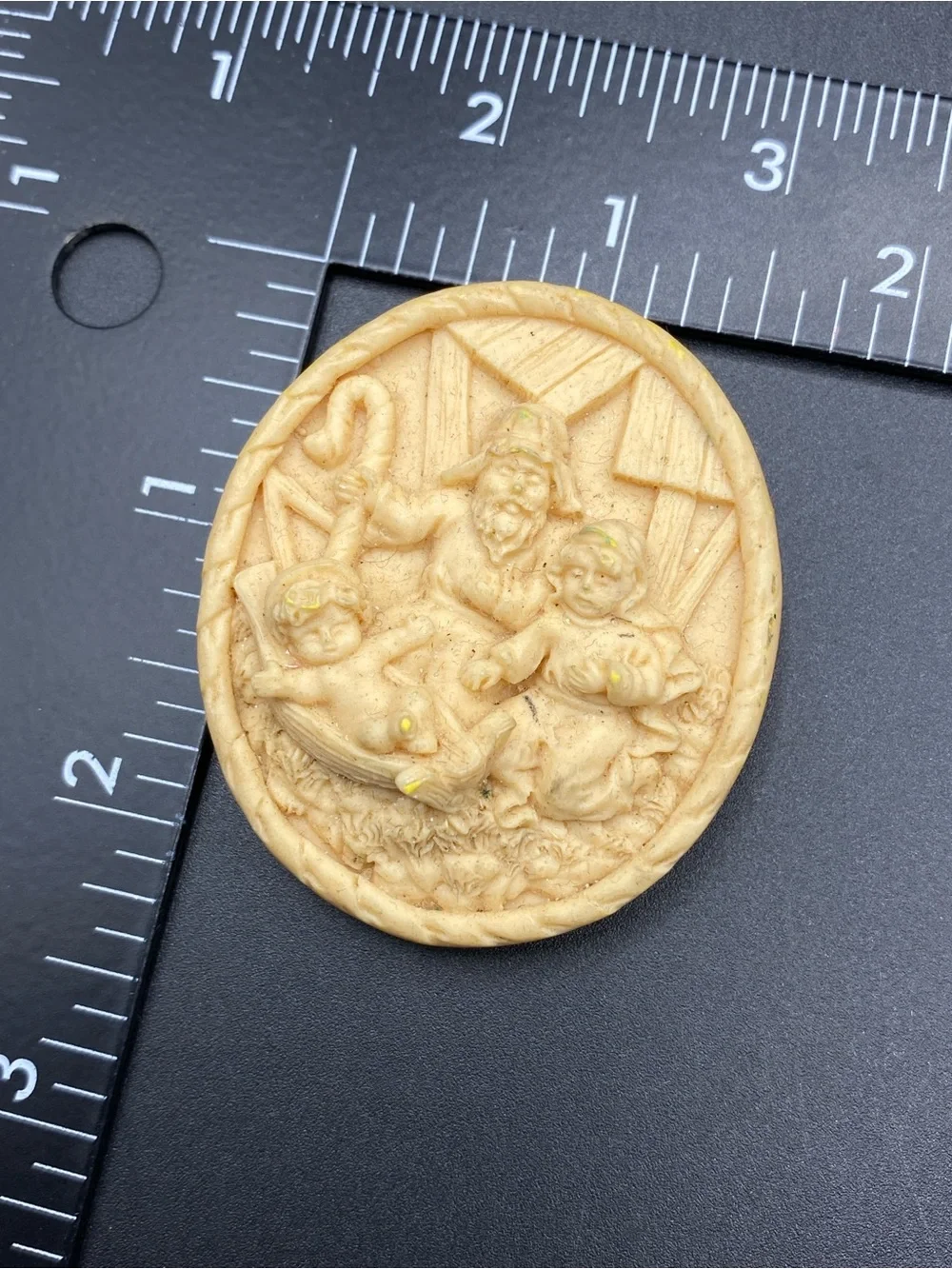 House of Lloyd nativity brooch